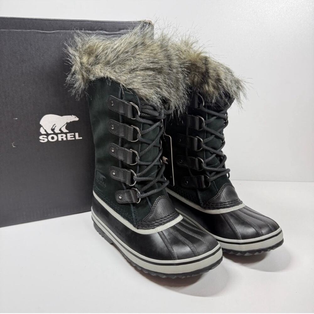 NIB Sorel Joan of Arctic Black Suede Leather Faux Fur Collar Winter Boots Size 8